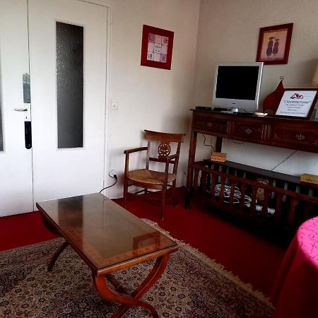 L Ancienne Ferme Apartment Connantre Luaran gambar